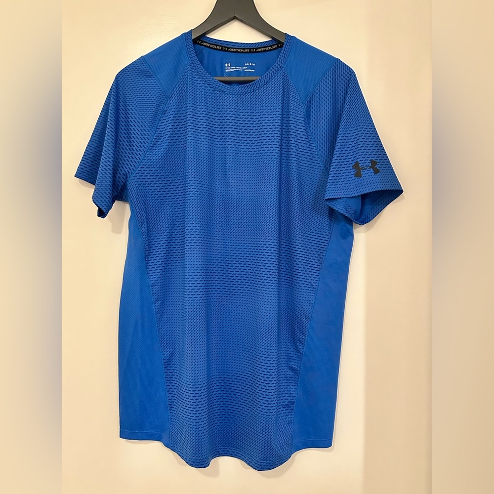 Under Armour Men's Blue Performance Shirt